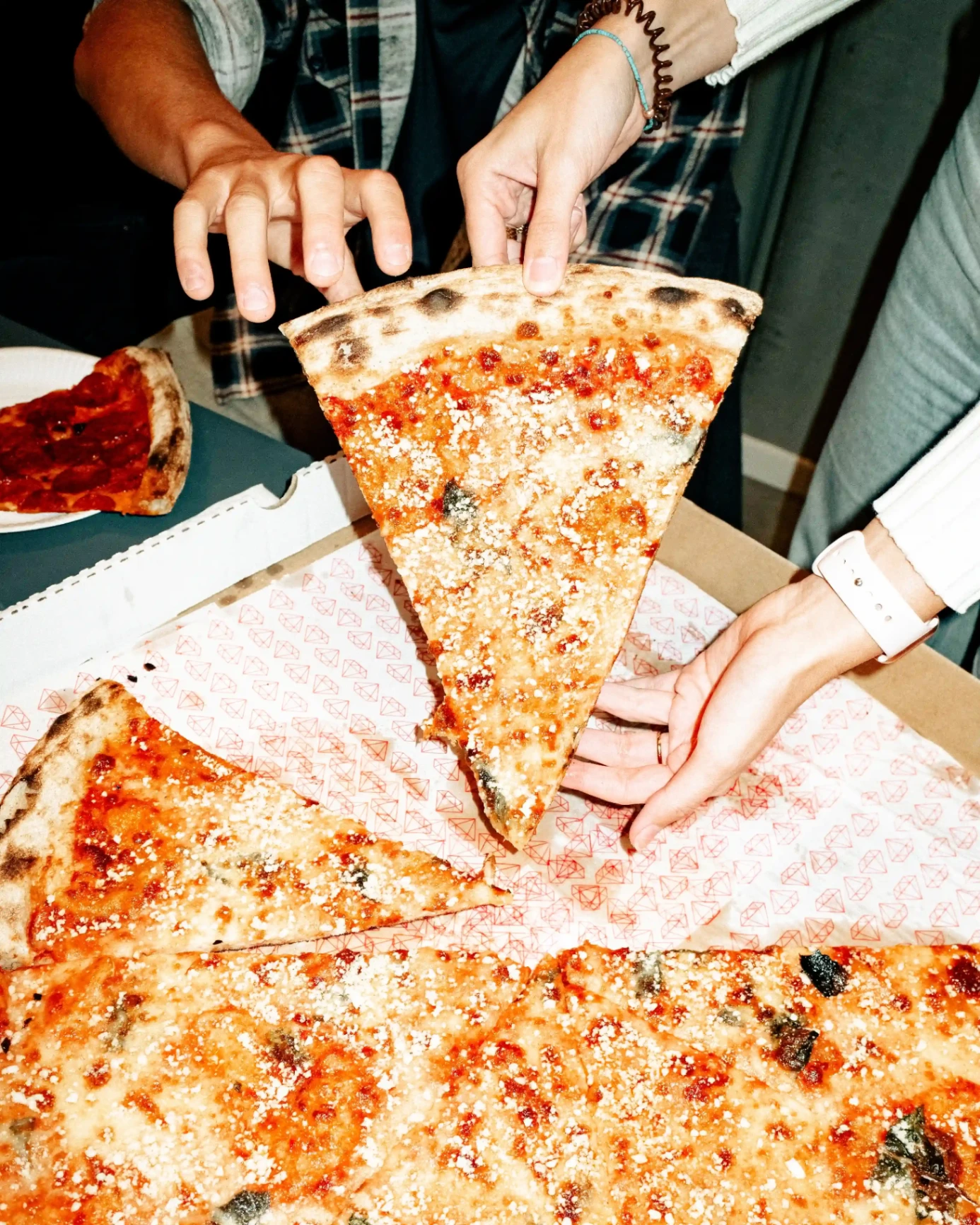 Diamond Slice Pizza - New York-style pizza